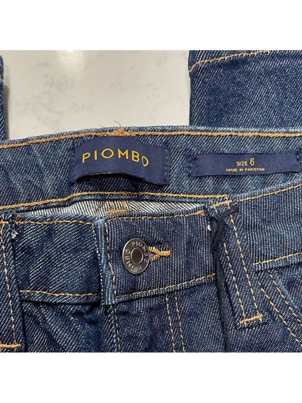 NWT Piombo Classic Flare Denim Jeans Size 6 - Picture 3 of 11